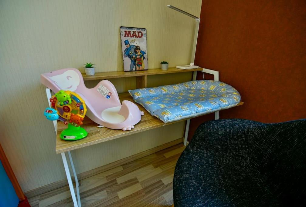 Grand Appartement De Haut Standing En Centre-Ville モンリュソン エクステリア 写真