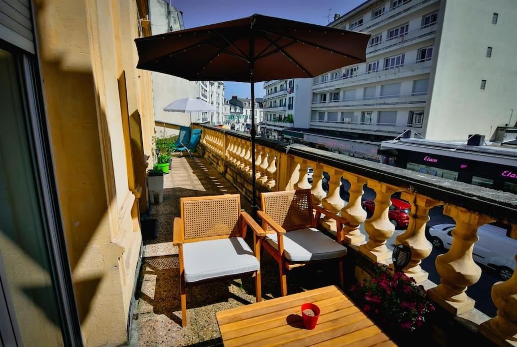 Grand Appartement De Haut Standing En Centre-Ville モンリュソン エクステリア 写真